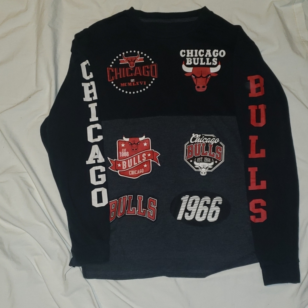 Bulls  shirt